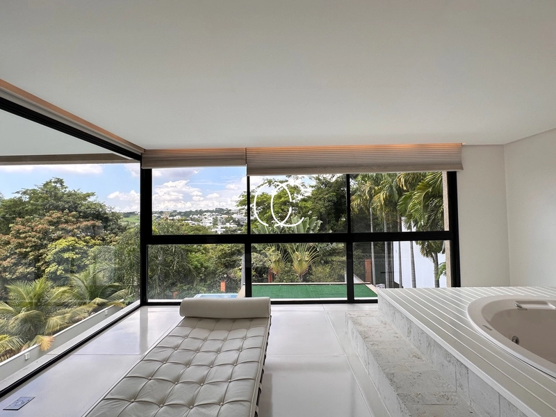 Casa de Luxo no Alphaville Araguaia: 45ª foto da galeria de imagens do imóvel