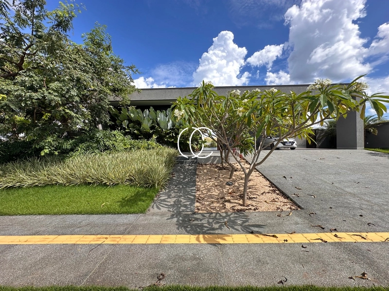 Deslumbrante casa térrea no Portal do Sol Golf em Goiânia: 1ª foto da galeria de imagens do imóvel