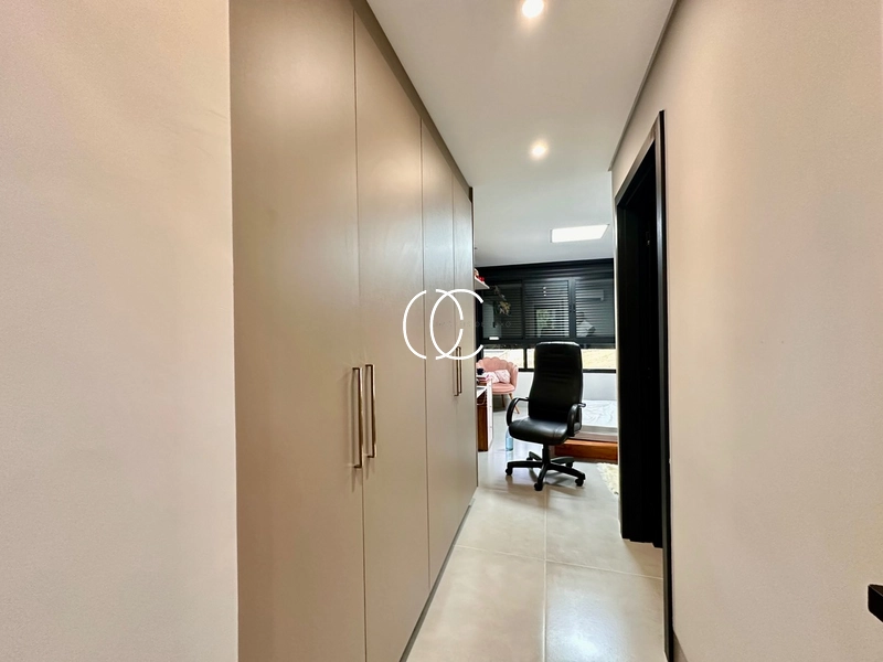 Casa duplex moderna no Plateau D’or: 12ª foto da galeria de imagens do imóvel