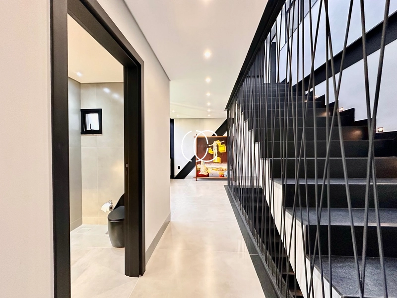 Casa duplex moderna no Plateau D’or: 4ª foto da galeria de imagens do imóvel