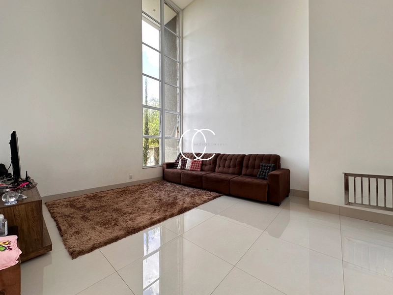 Casa sobrado Alphaville Araguaia: 3ª foto da galeria de imagens do imóvel