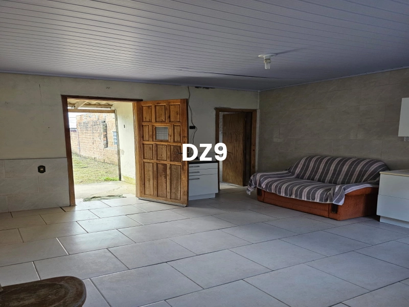 CASA COM 2 DORM: 11ª foto da galeria de imagens do imóvel