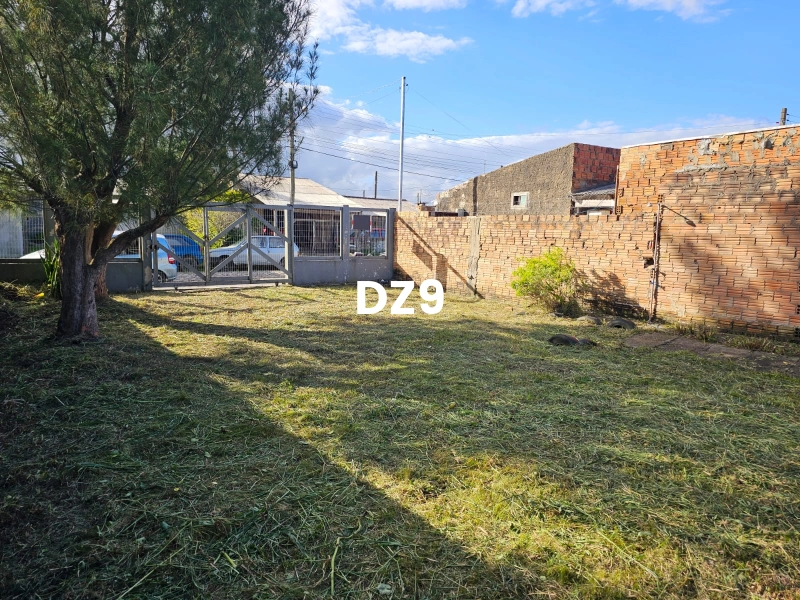 CASA COM 2 DORM: 3ª foto da galeria de imagens do imóvel