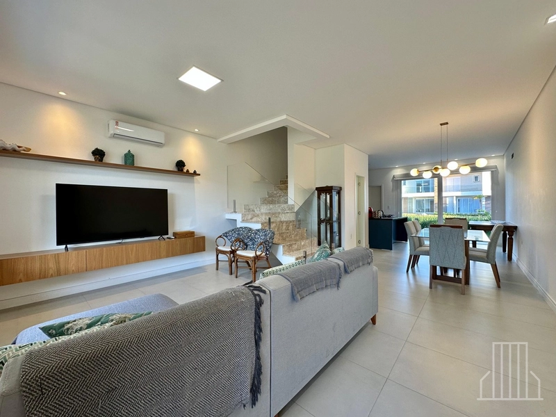 ESPETACULAR SOBRADO BEIRA LAGO NO CONDOMÍNIO MURANO!: 26ª foto da galeria de imagens do imóvel