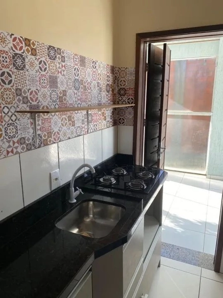 CASA COM 2 DORMITÓRIOS, SENDO 1 SUÍTE!: 4ª foto da galeria de imagens do imóvel