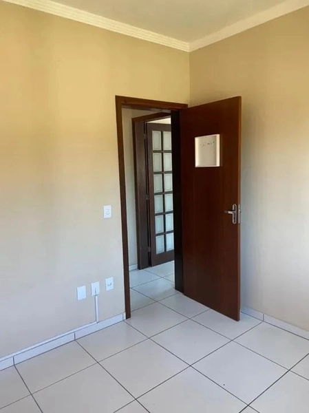 CASA COM 2 DORMITÓRIOS, SENDO 1 SUÍTE!: 7ª foto da galeria de imagens do imóvel