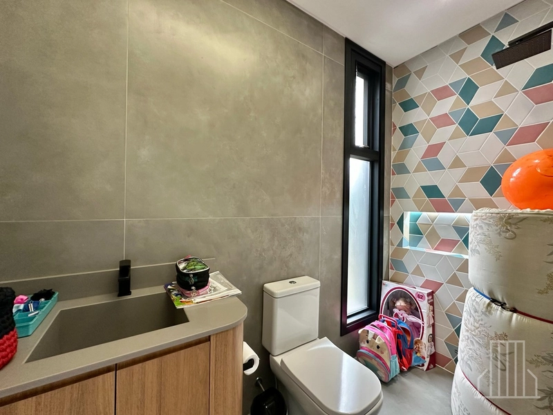 MARAVILHOSO SOBRADO BEIRA LAGO EM CONDOMÍNIO FECHADO!: 12ª foto da galeria de imagens do imóvel