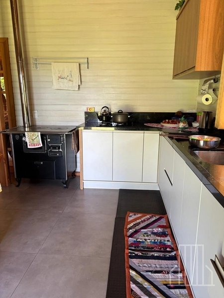 ENCANTADORA CHÁCARA NAS MARGENS DA BR-101 EM TERRA DE AREIA!: 15ª foto da galeria de imagens do imóvel