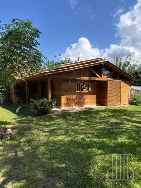 ENCANTADORA CHÁCARA NAS MARGENS DA BR-101 EM TERRA DE AREIA!: 3ª foto da galeria de imagens do imóvel