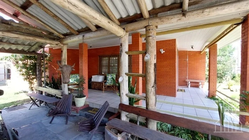 IMPECÁVEL CASA COM ANEXO E TERRENO AMPLO EM ATLÂNTIDA, XANGRI-LÁ: 8ª foto da galeria de imagens do imóvel