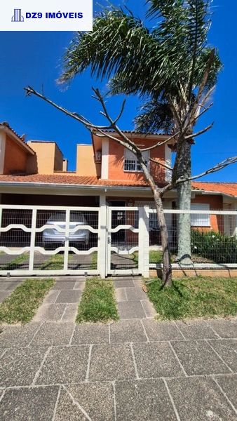 Belo sobrado a venda em Capão Novo!: 1ª foto da galeria de imagens do imóvel