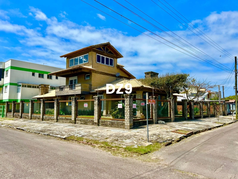 DESCUBRA SEU NOVO LAR: CASA ENCANTADORA À VENDA: 16ª foto da galeria de imagens do imóvel