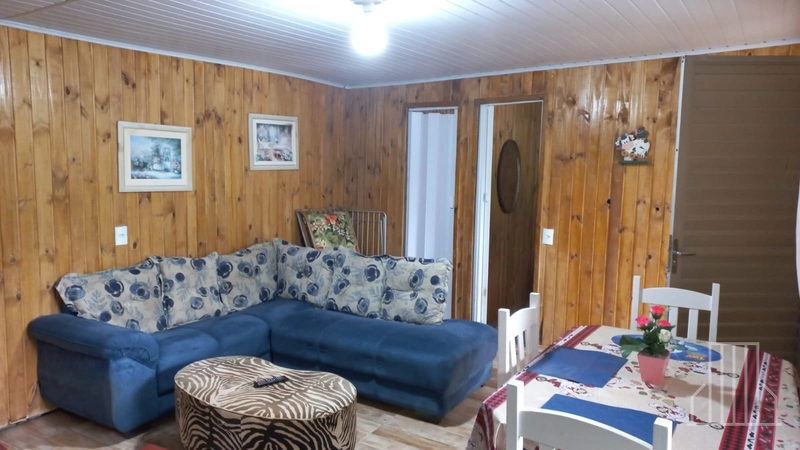 LINDA CHÁCARA EM MUNDO NOVO - MAQUINÉ/RS: 2ª foto da galeria de imagens do imóvel