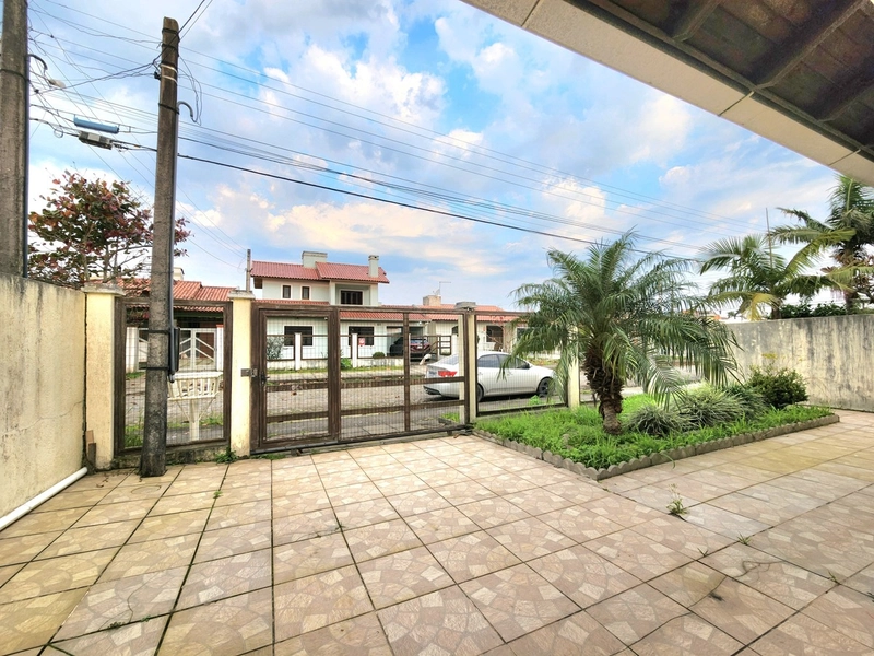 CASA A VENDA EM CAPÃO NOVO, EXCELENTE OPORTUNIDADE!: 3ª foto da galeria de imagens do imóvel