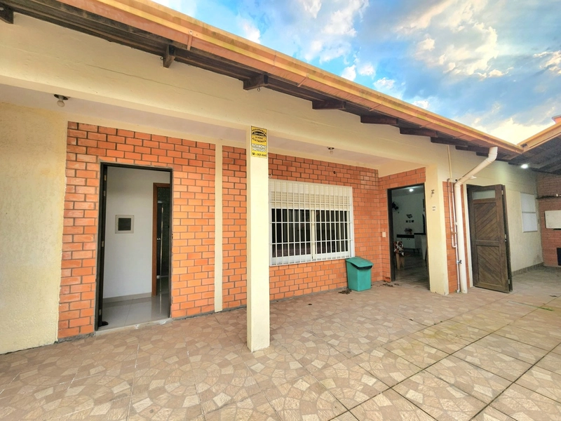 CASA A VENDA EM CAPÃO NOVO, EXCELENTE OPORTUNIDADE!: 7ª foto da galeria de imagens do imóvel