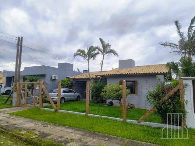 EXCELENTE CASA NO BAIRRO JARDIM BEIRA MAR – CAPÃO DA CANOA!: 1ª foto da galeria de imagens do imóvel
