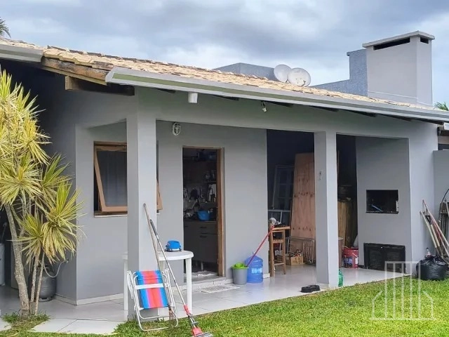 EXCELENTE CASA NO BAIRRO JARDIM BEIRA MAR – CAPÃO DA CANOA!: 3ª foto da galeria de imagens do imóvel