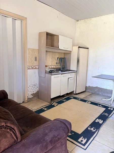 Casa com pátio fechado e churrasqueira no bairro Arco-Íris: 4ª foto da galeria de imagens do imóvel