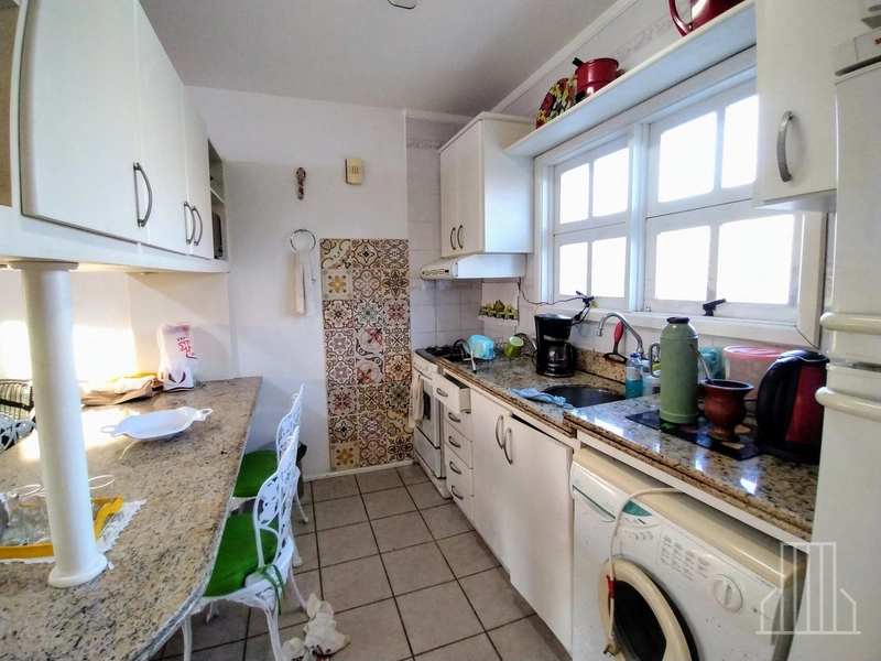 Encantador Sobrado em Capão Novo: Conforto e Lazer ao Seu Alcance: 25ª foto da galeria de imagens do imóvel