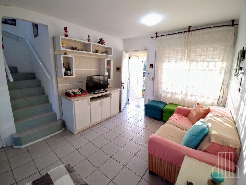 Encantador Sobrado em Capão Novo: Conforto e Lazer ao Seu Alcance: 29ª foto da galeria de imagens do imóvel