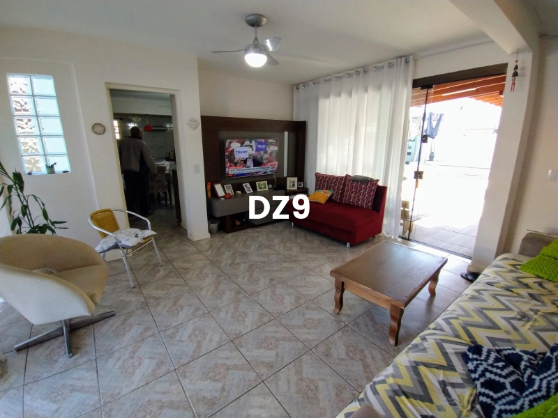 CASA 2 DORMITÓRIOS: 15ª foto da galeria de imagens do imóvel