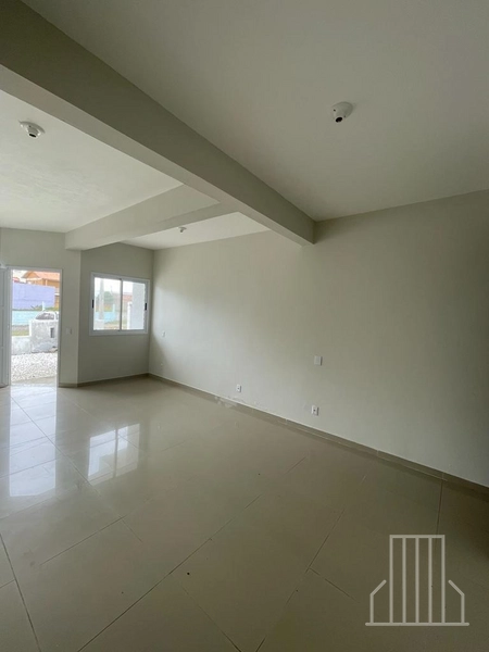 LINDA CASA À VENDA NO TRANQUILO BAIRRO ARCO ÍRIS, EM CAPÃO DA CANOA!: 9ª foto da galeria de imagens do imóvel