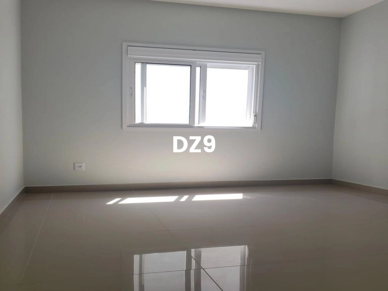 CASA COM 2 DORMITORIOS, SENDO 1 SUITE BEM LOCALIZADO!: 5ª foto da galeria de imagens do imóvel