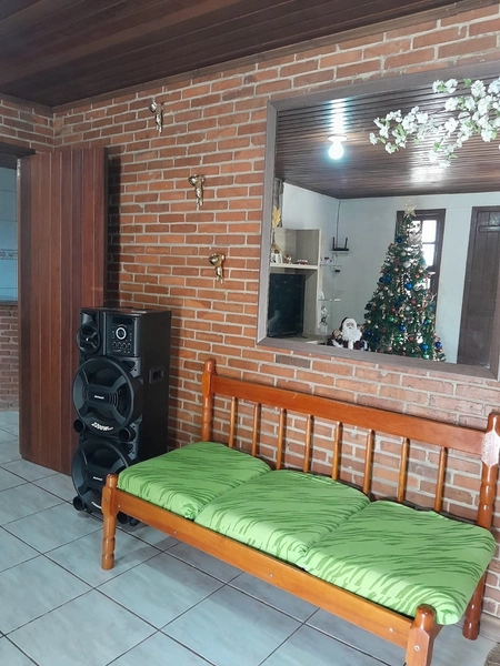 CASA NO BAIRRO ARAÇA: 3ª foto da galeria de imagens do imóvel