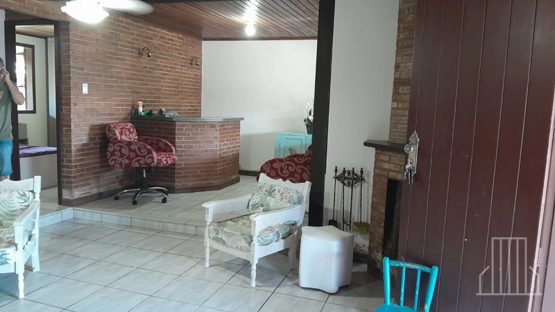 CASA NO BAIRRO ARAÇA: 9ª foto da galeria de imagens do imóvel