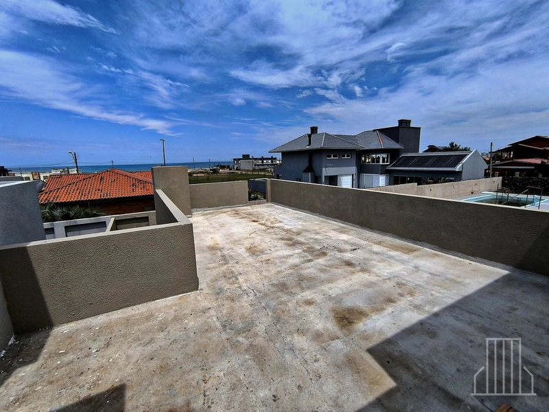 CASA COM 2 DORMITORIOS, SENDO 1 SUITE BEM LOCALIZADO!: 2ª foto da galeria de imagens do imóvel