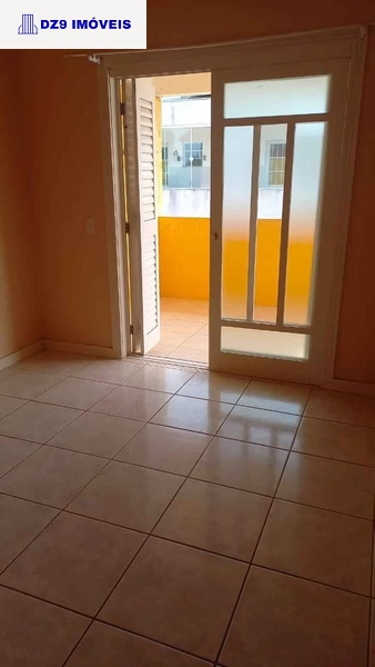 LINDO SOBRADO A VENDA  EM CAPÃO NOVO: 6ª foto da galeria de imagens do imóvel