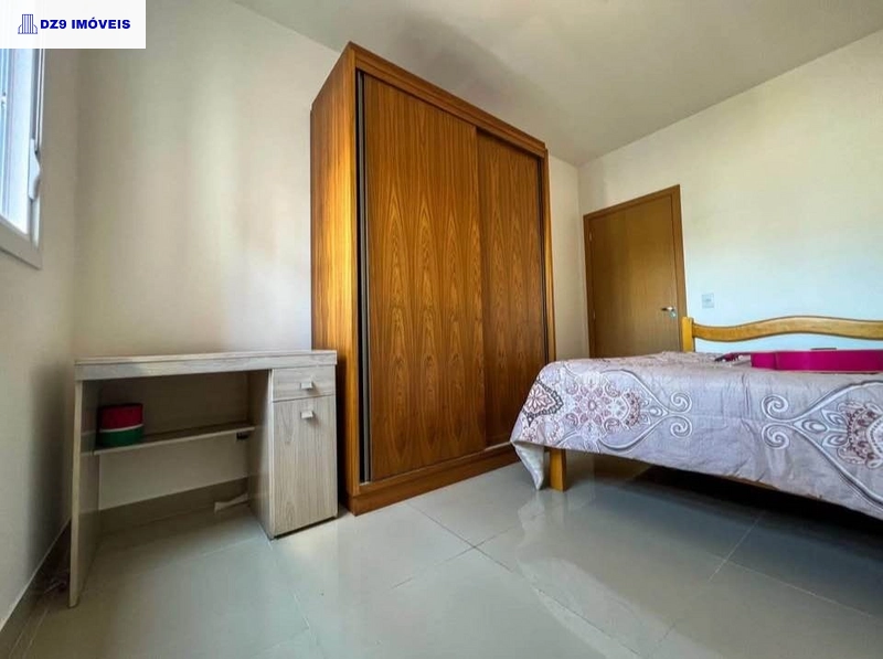 EXCELENTE CASA MOBILIADA EM TERRENO AMPLO: 10ª foto da galeria de imagens do imóvel