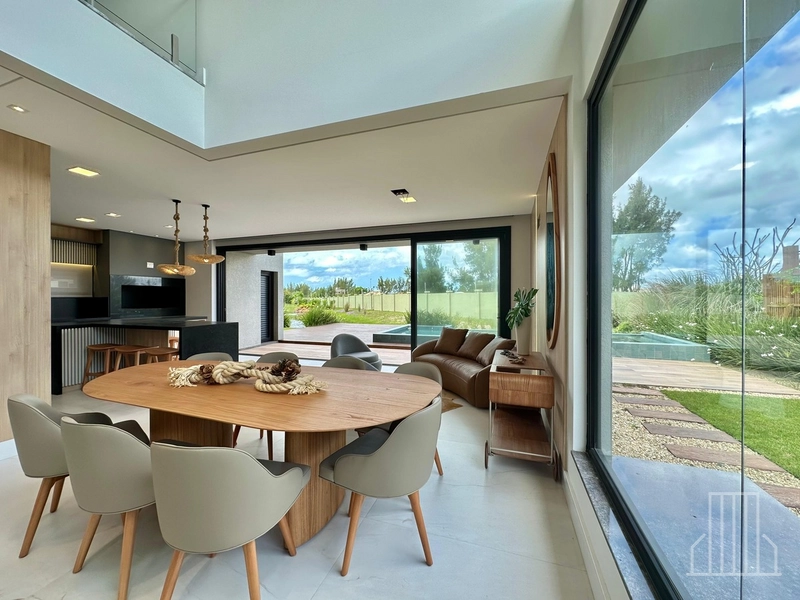 CASA MODERNA E CONFORTÁVEL À VENDA EM CONDOMÍNIO!: 5ª foto da galeria de imagens do imóvel