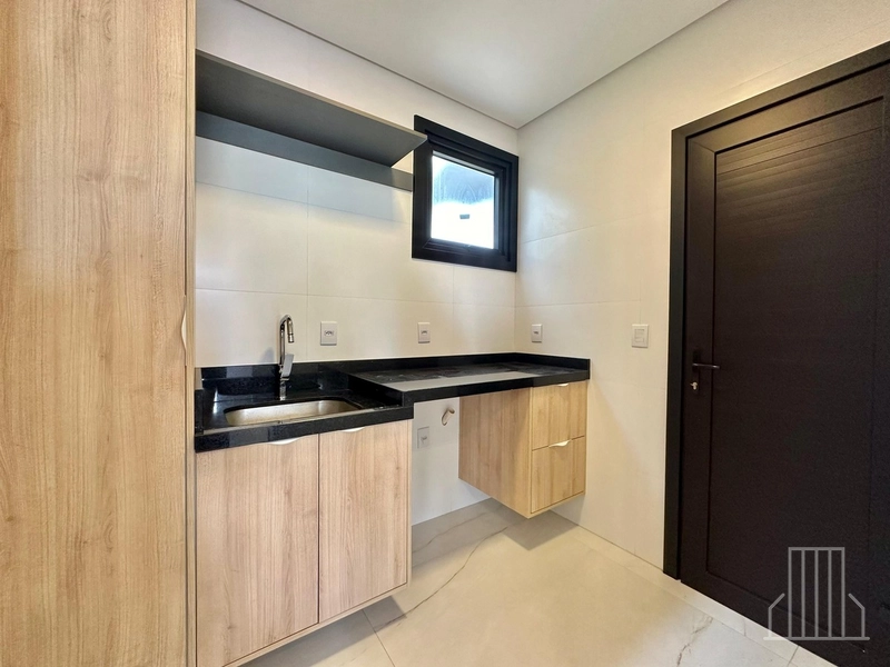 CASA MODERNA E CONFORTÁVEL À VENDA EM CONDOMÍNIO!: 8ª foto da galeria de imagens do imóvel