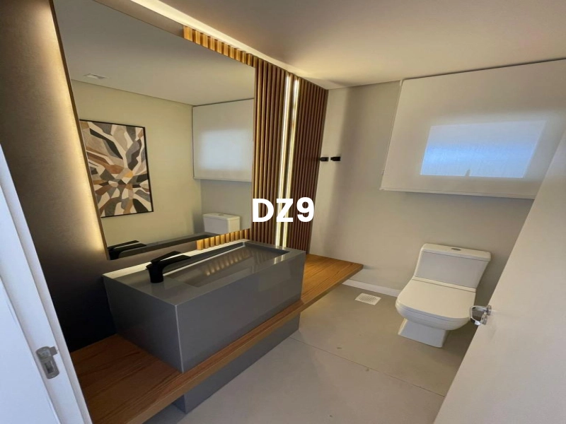 CASA COM 5  DORMITÓRIOS: 17ª foto da galeria de imagens do imóvel