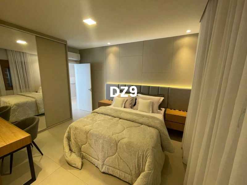 CASA COM 5  DORMITÓRIOS: 11ª foto da galeria de imagens do imóvel