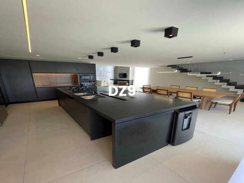 CASA COM 5  DORMITÓRIOS: 16ª foto da galeria de imagens do imóvel