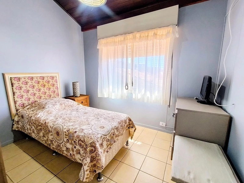 Apartamento Mobiliado com 2 Dormitórios e Churrasqueira em Capão Novo: 15ª foto da galeria de imagens do imóvel