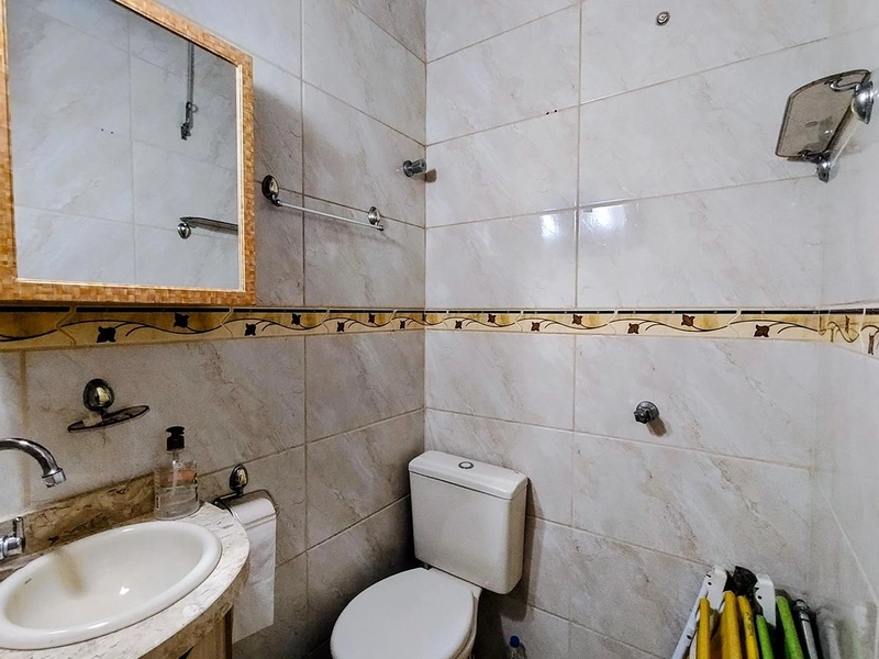 Apartamento Mobiliado com 2 Dormitórios e Churrasqueira em Capão Novo: 24ª foto da galeria de imagens do imóvel