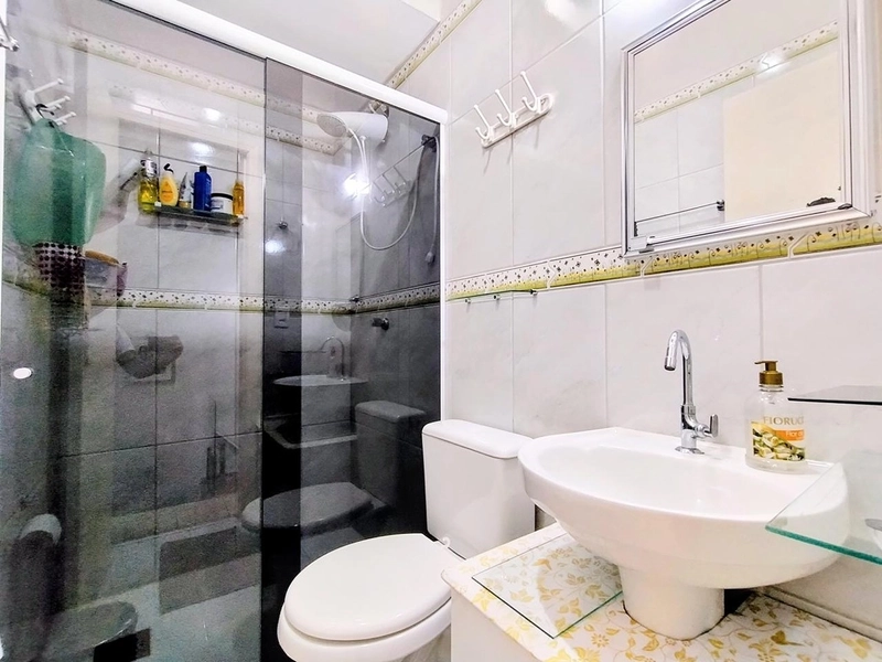 Apartamento Mobiliado com 2 Dormitórios e Churrasqueira em Capão Novo: 22ª foto da galeria de imagens do imóvel