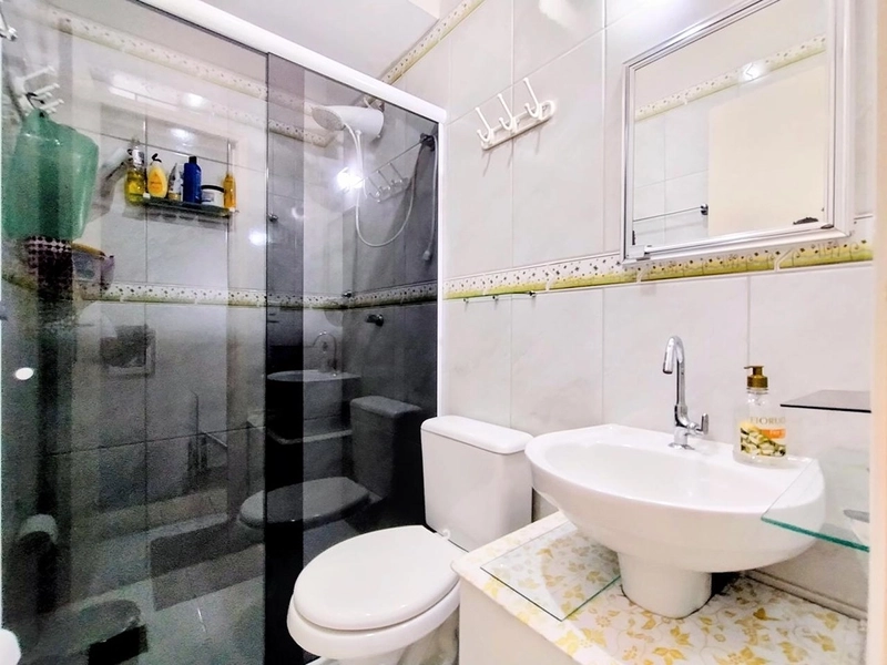 Apartamento Mobiliado com 2 Dormitórios e Churrasqueira em Capão Novo: 23ª foto da galeria de imagens do imóvel