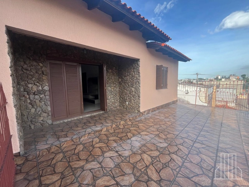 Imóvel com Sala Comercial e Residência – Aceita Permuta!: 3ª foto da galeria de imagens do imóvel