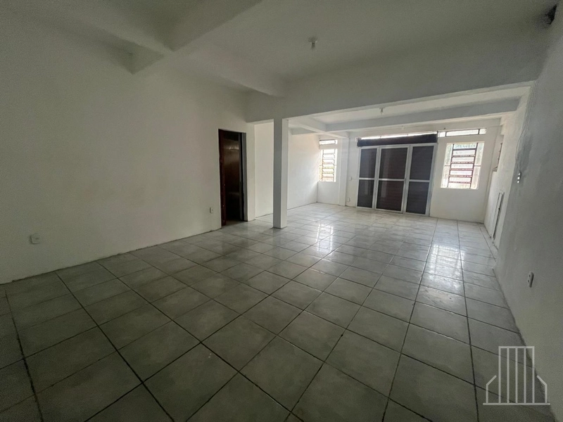 Imóvel com Sala Comercial e Residência – Aceita Permuta!: 18ª foto da galeria de imagens do imóvel