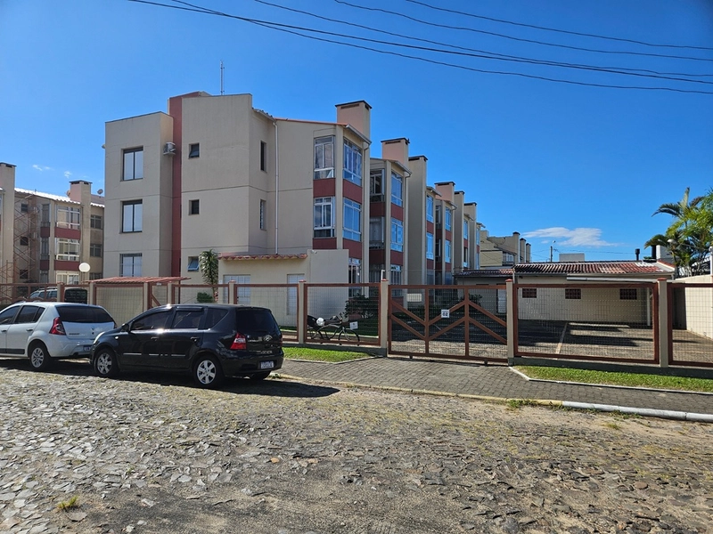 Ótimo JK mobiliado em localização nobre próximo ao mar com sacada e churrasqueira: 2ª foto da galeria de imagens do imóvel