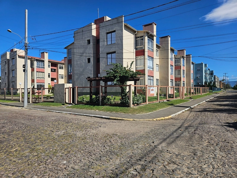 Ótimo JK mobiliado em localização nobre próximo ao mar com sacada e churrasqueira: 1ª foto da galeria de imagens do imóvel