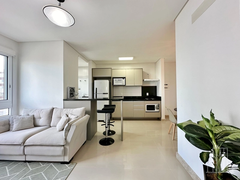 ELEGANTE APARTAMENTO EM BAIRRO TRANQUILO!: 3ª foto da galeria de imagens do imóvel