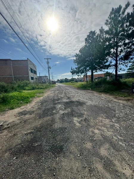 Pavilhão 252m² para Locação em Capão da Canoa: 3ª foto da galeria de imagens do imóvel