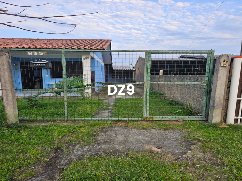 CASA ESPETACULAR À VENDA!: 3ª foto da galeria de imagens do imóvel