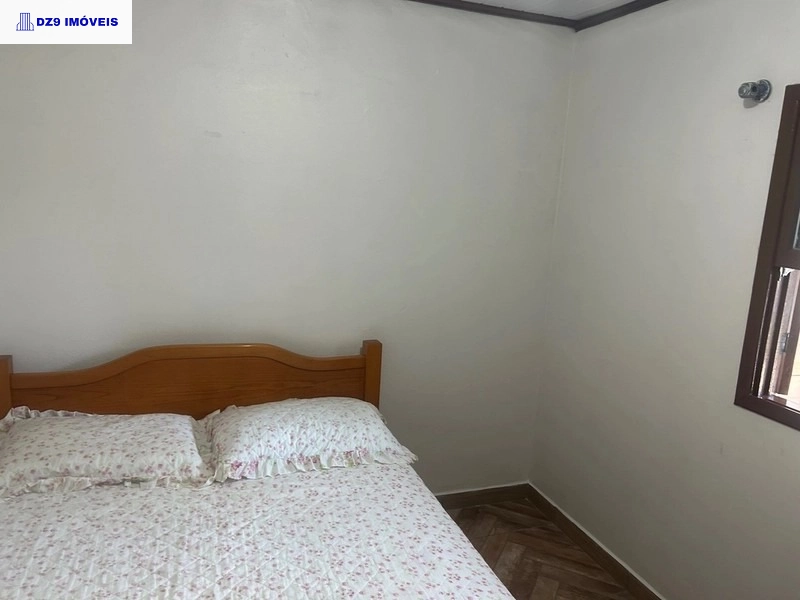 EXCELENTE CASA PERTO DO MAR: 3ª foto da galeria de imagens do imóvel