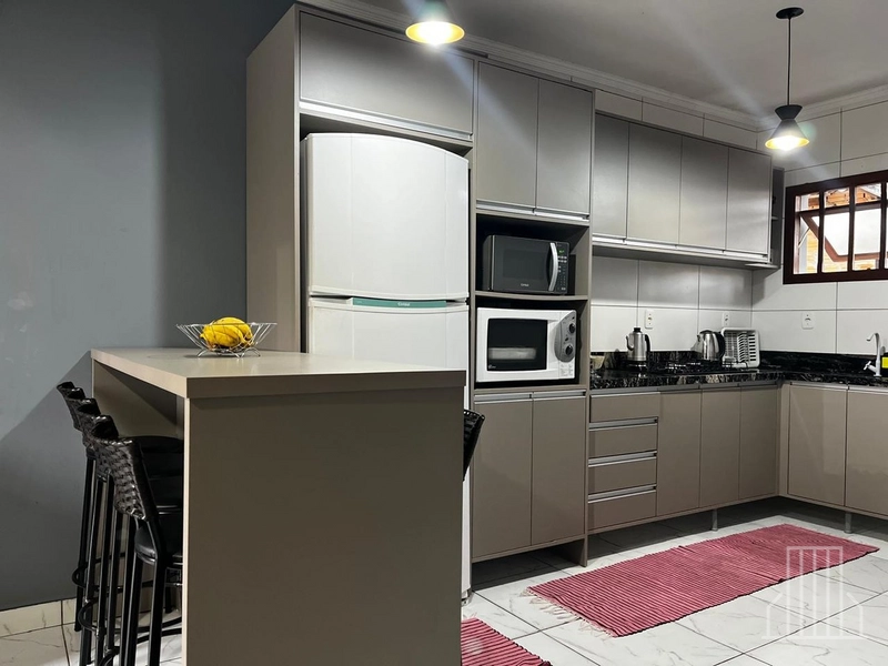 MARAVILHOSA CASA À VENDA NO BAIRRO JARDIM BEIRA MAR, EM CAPÃO DA CANOA: 12ª foto da galeria de imagens do imóvel